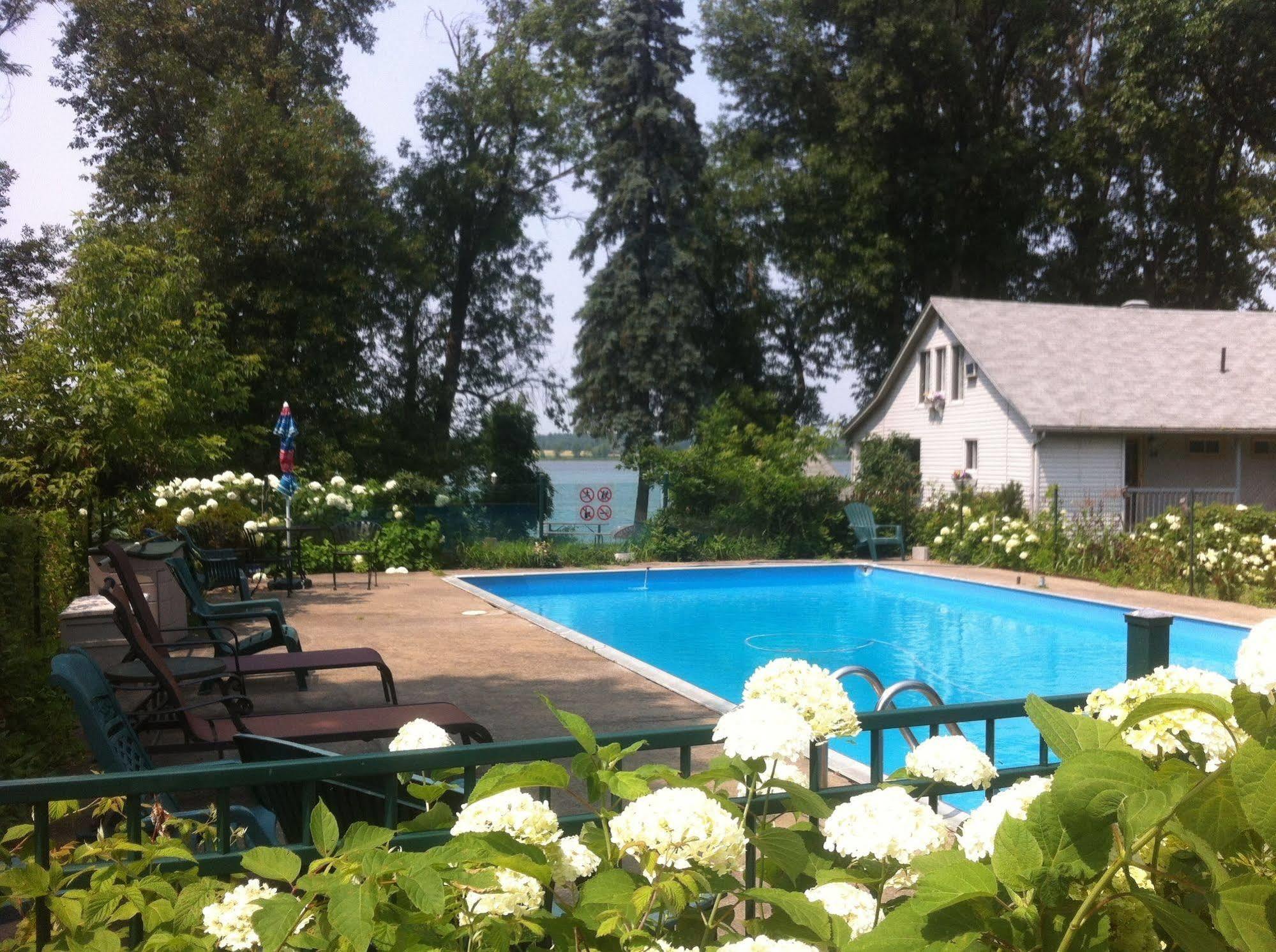 Motel Le Charentais Sorel Exterior photo