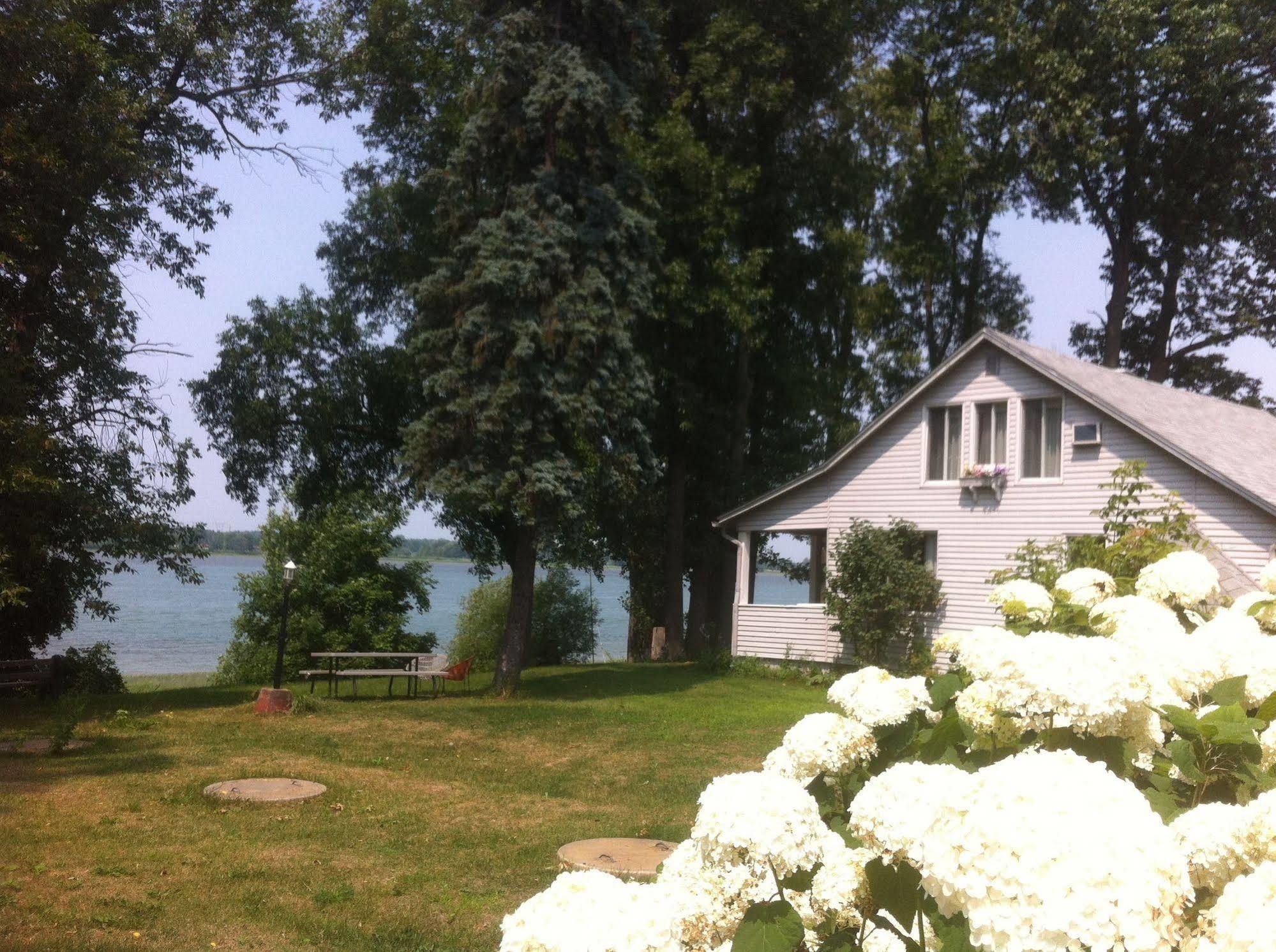 Motel Le Charentais Sorel Exterior photo
